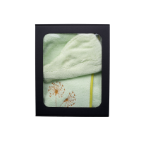 Подаръчен комплект в подаръчна кутия за НЕЯ. Дамска шапка за сауна и престилка СВЕТЛО ЗЕЛЕНО