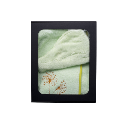 Подаръчен комплект в подаръчна кутия за НЕЯ. Дамска шапка за сауна и престилка СВЕТЛО ЗЕЛЕНО 