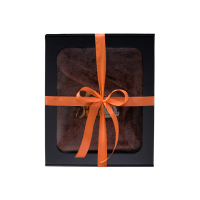 Подаръчен комплект в подаръчна кутия за НЕГО. Мъжка шапка за сауна и престилка - КАФЯВА