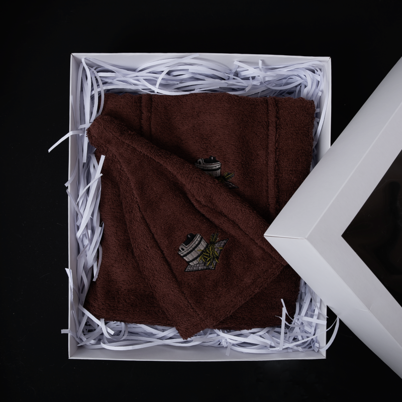 Подаръчен комплект. Кафяво